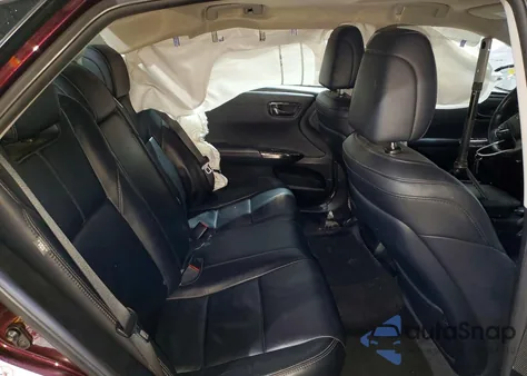 2014 Toyota Avalon Hybrid z USA, uszkodzony, nr VIN 4T1BD1EB2EU019741